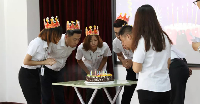 乾港集團(tuán)8月員工生日會(huì) 乾港集團(tuán)8月員工生日會(huì)