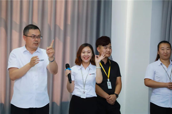 乾港集團,乾港官網(wǎng),乾港網(wǎng)絡(luò),室內(nèi)空氣凈化公司,家居裝飾 乾港集團,乾港官網(wǎng),乾港網(wǎng)絡(luò),室內(nèi)空氣凈化公司,家居裝飾